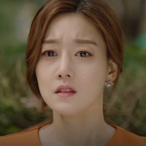 MBC 나쁜사랑 장미 귀걸이 패션